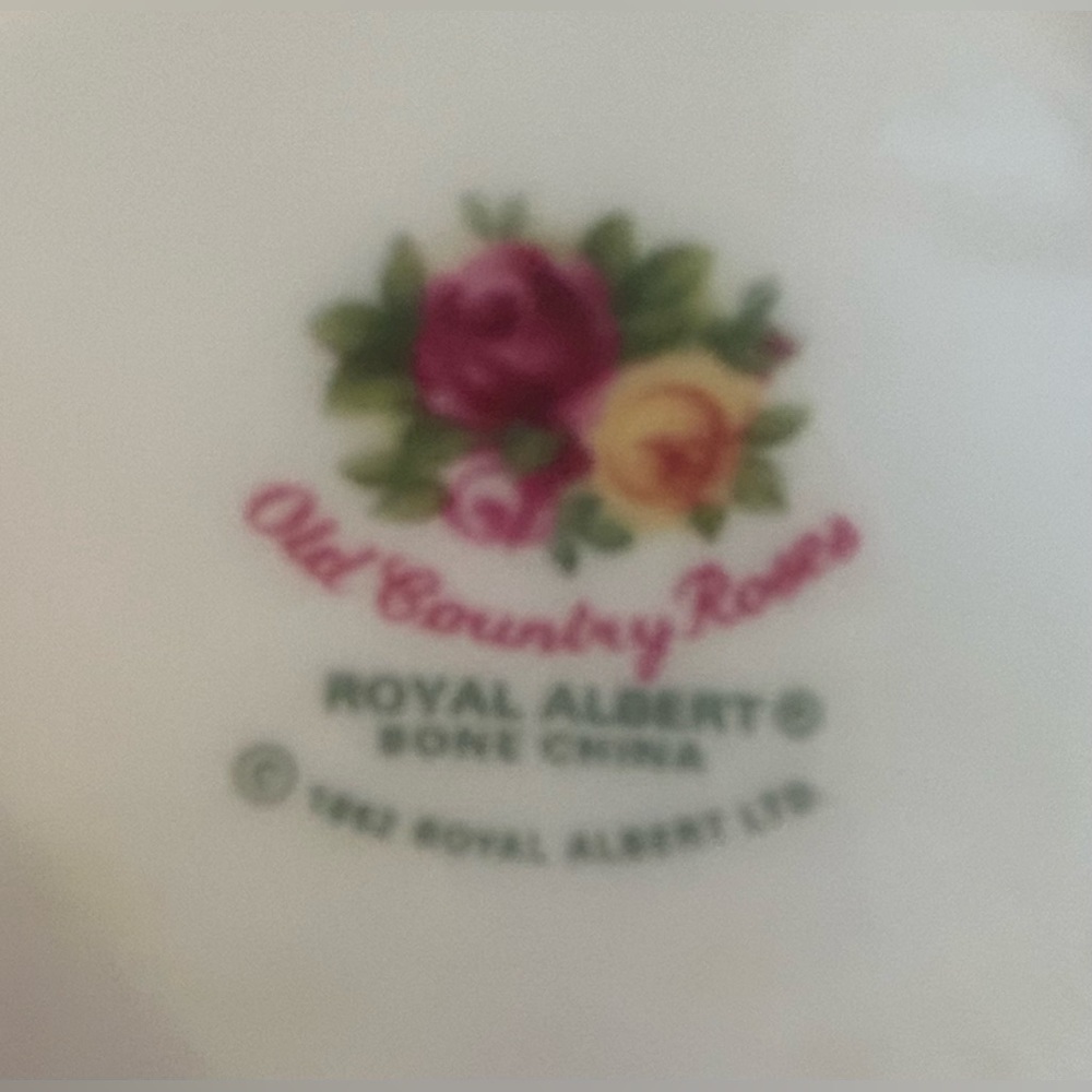 Old Country Roses Oval Tray - Picture 3 of 7